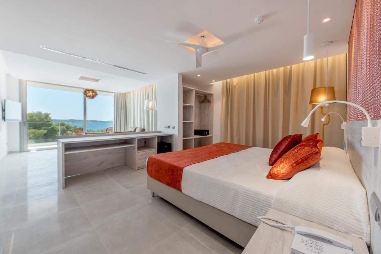 Hotel Abrat سان أنطونيو المظهر الخارجي الصورة