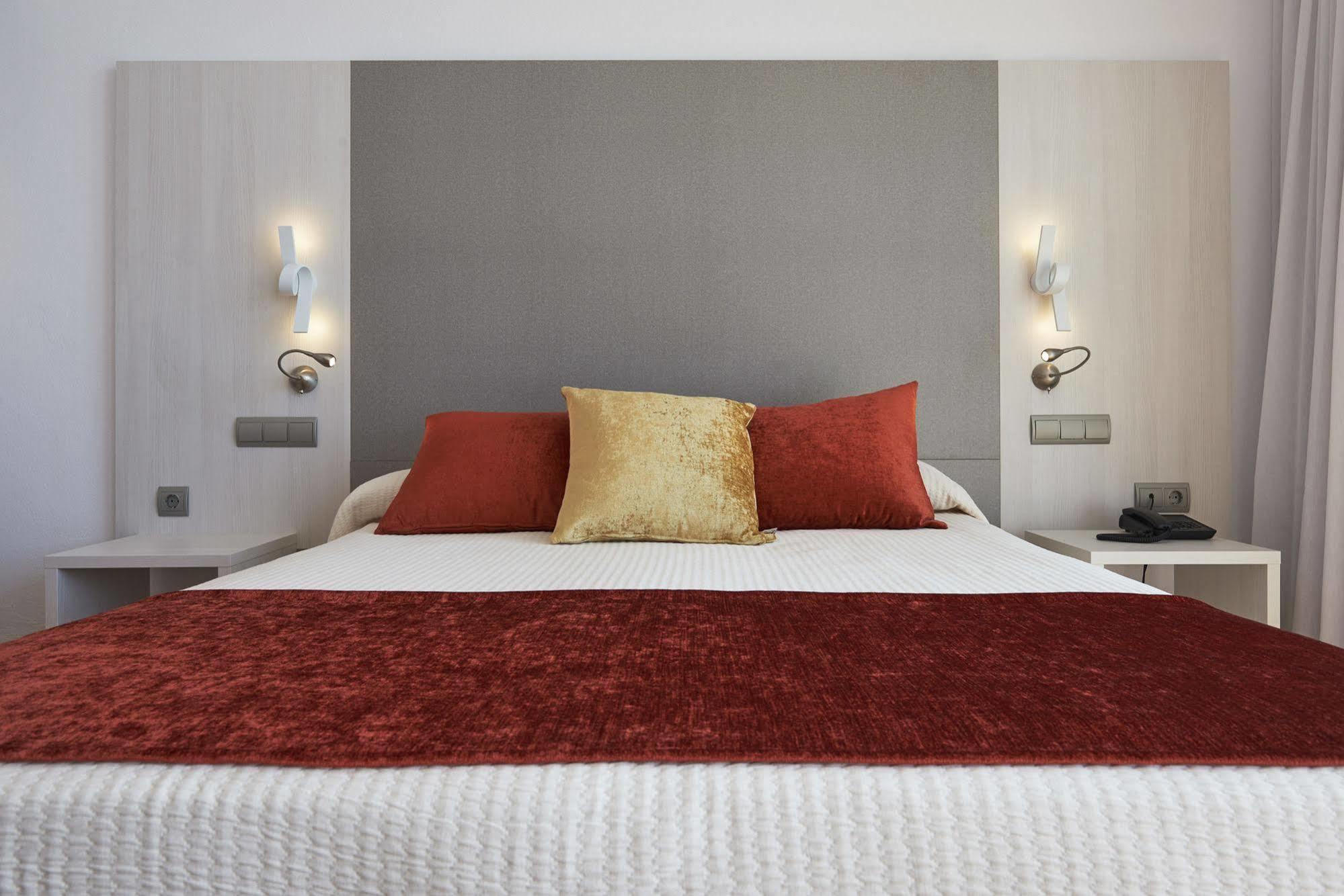 Hotel Abrat سان أنطونيو المظهر الخارجي الصورة